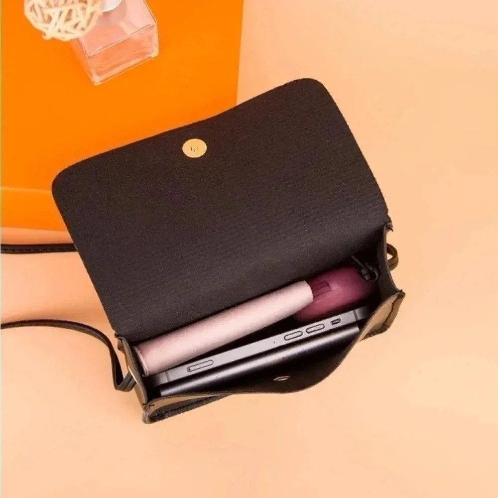 ⚠️Clearance Black And White Color Block Square Crossbody Bag - Picture 6 of 7